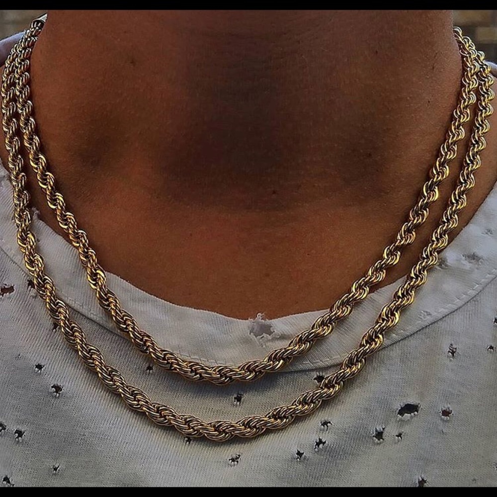 💎 18K Yellow Gold Rope Chain Necklace💎 - Picture 4 of 8
